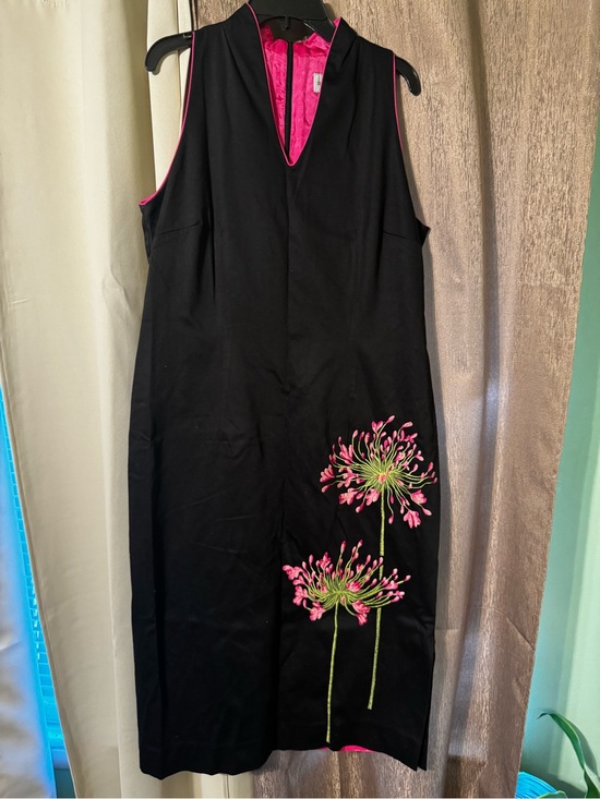Sharon Young Dresses & Skirts - Sharon Young Women's Black Pink Embroidered Sleeveless Vintage Dress SZ 8 USA